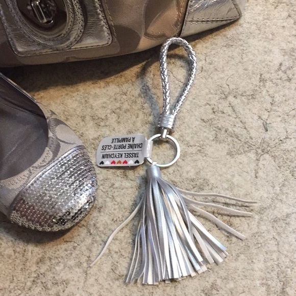 Silver Rope Tassel Key Chain - Picture 4 of 8